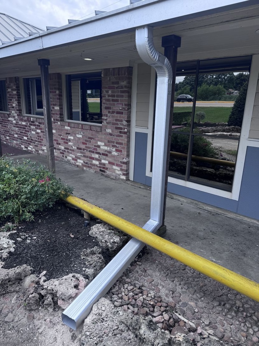 Finished gutter and downspout installation in Conroe, TX